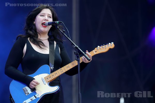 LUCY DACUS - 2022-08-27 - SAINT CLOUD - Domaine National - Grande Scene - Lucy Dacus